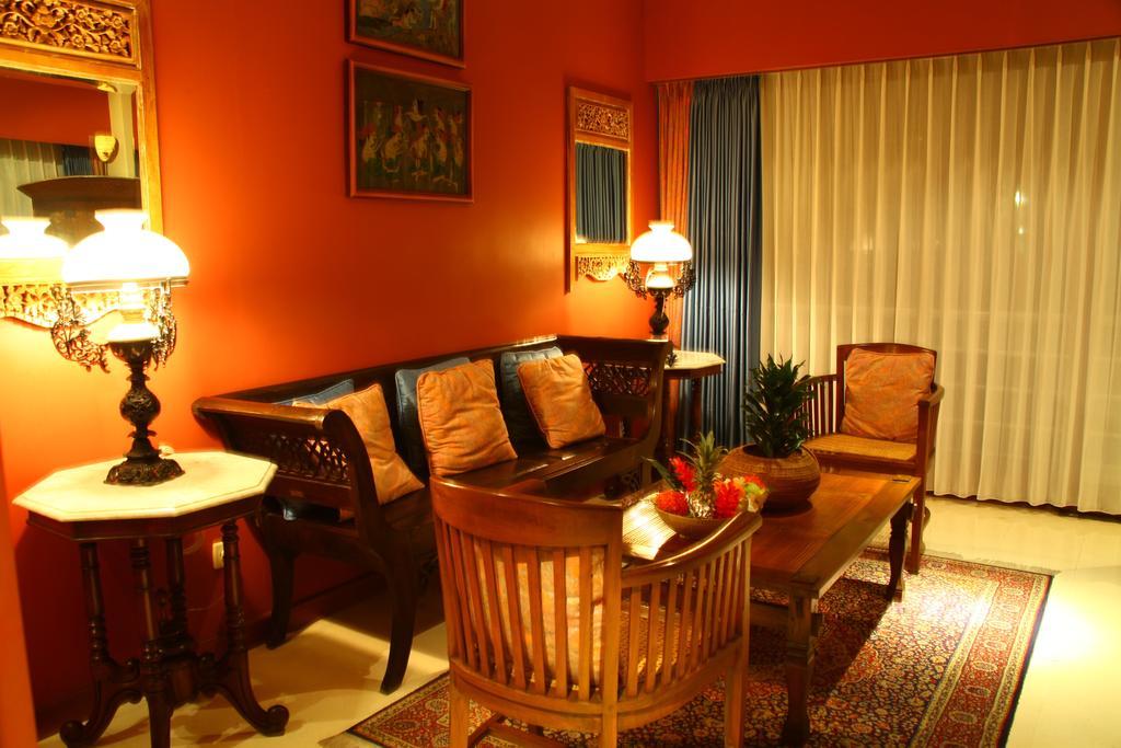 The Shalimar Boutique Hotel Malang Exteriör bild